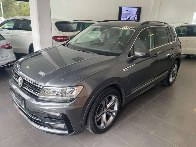 Gris Usado 2020 VW Tiguan R-line SUV | 26.990 € (Precio justo) - Imagen 1/4