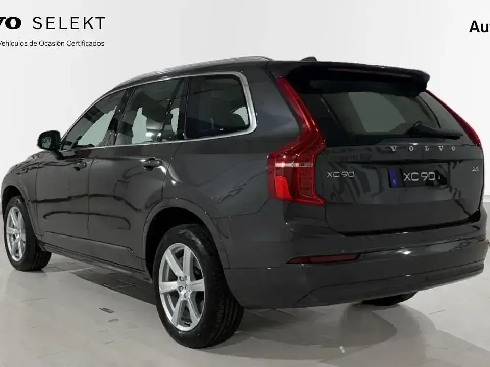 Usado Volvo XC90 Core 250 HP (183 kW) 2024 Cinzento SUV