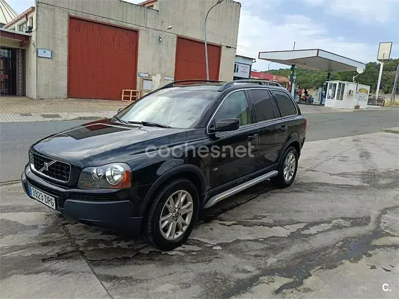 Usado Volvo XC90 Momentum 163 CV (119 kW) 2005 Negro SUV