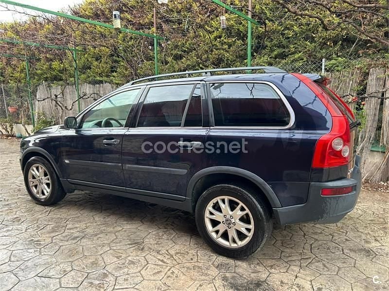 Usado Volvo XC90 Executive 163 CV (119 kW) 2005 Azul SUV