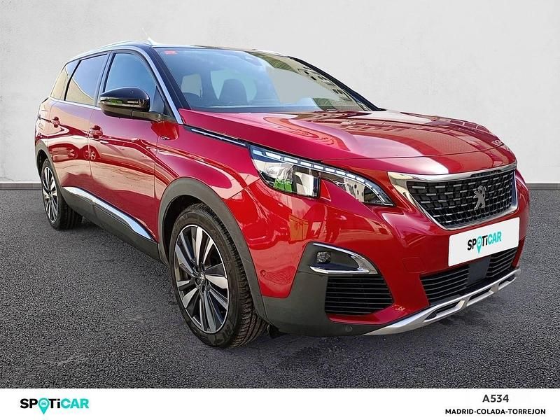 Usado Peugeot 5008 GT 180 CV (132 kW) 2021 Rojo SUV