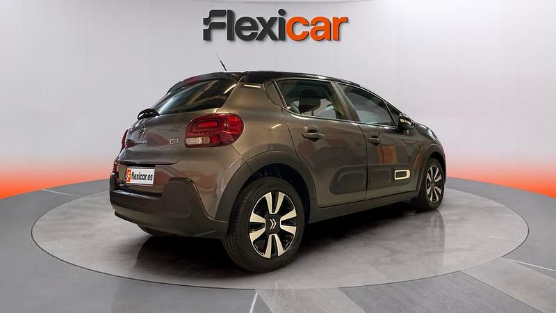 Usado Citroën C3 Feel 83 CV (61 kW) 2022 Gris Utilitario