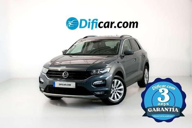 Usado VW T-Roc Advance 117 CV (86 kW) 2020 Gris SUV