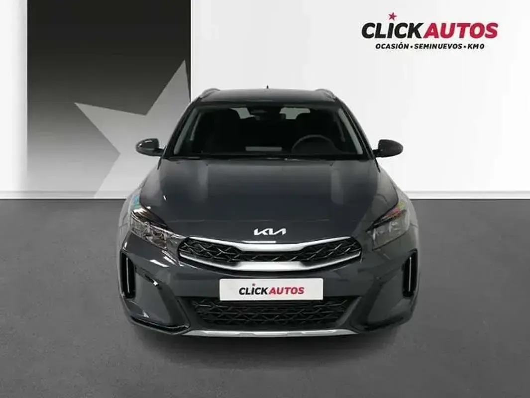 Usado Kia XCeed Active 101 CV (74 kW) 2025 Negro SUV