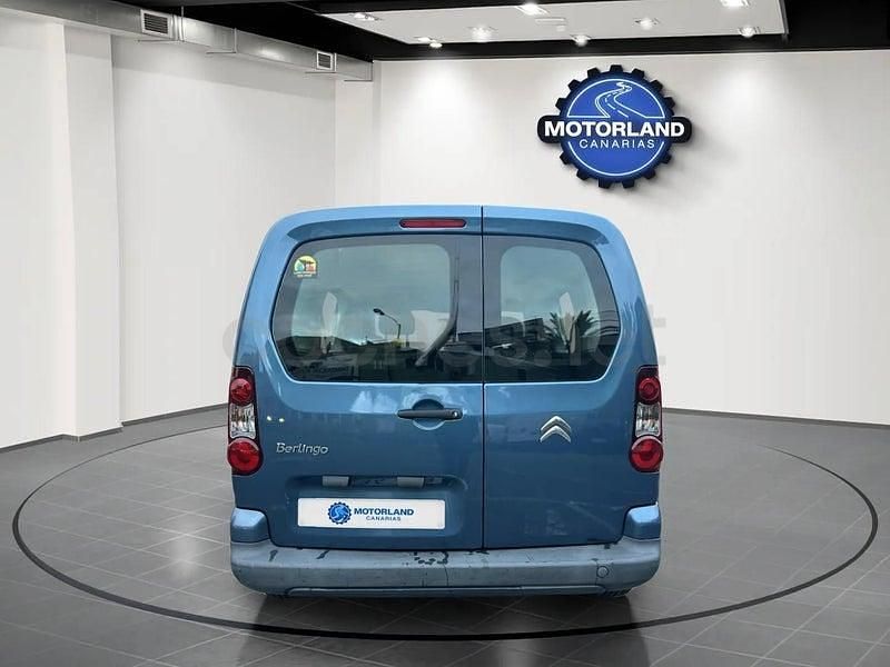 Usado Citroën Berlingo XTR 100 CV (73 kW) 2016 Azul Monovolumen
