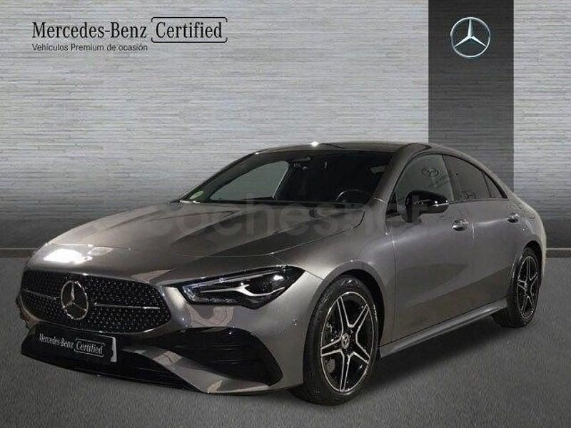 Gris / plata Usado 2025 Mercedes CLA200 Berlina | 36.895 € (Super precio) - Imagen 1/4