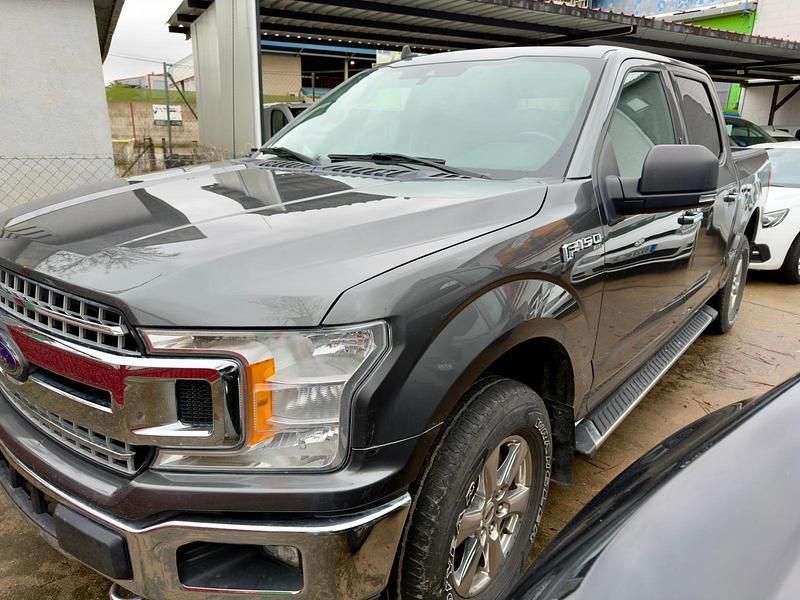 Usado Ford F-150 395 CV (290 kW) 2019 Gris Recogida