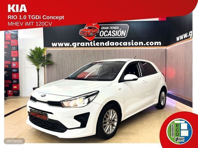 Blanco Usado 2021 Kia Rio Berlina | 10.980 € (Precio justo) - Imagen 1/4