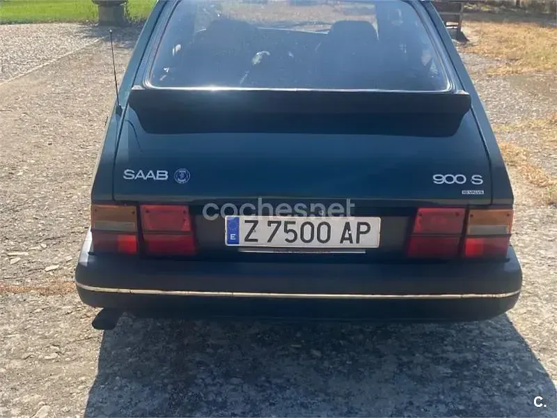 Usado Saab 900 128 CV (94 kW) 1992 Verde Berlina
