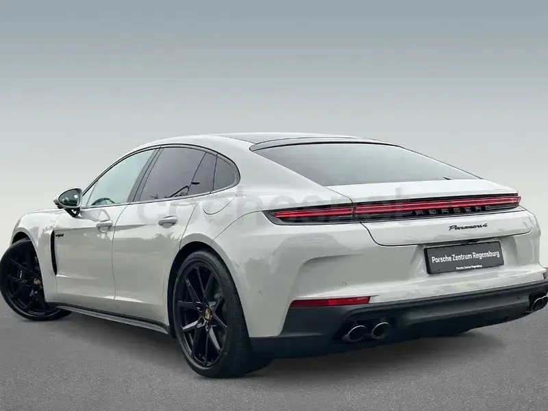 Usado Porsche Panamera 4 E-Hybrid 470 CV (345 kW) 2024 Blanco Utilitario