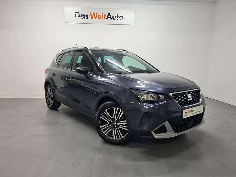 Gris Usado 2025 Seat Arona Xperience SUV | 20.490 € (Precio justo) - Imagen 1/4