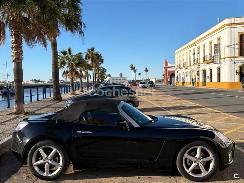 Usado Opel GT 264 CV (194 kW) 2009 Negro Descapotable