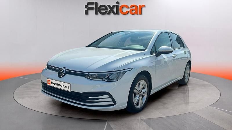 Usado VW Golf VIII Life 110 CV (80 kW) 2021 Blanco Berlina