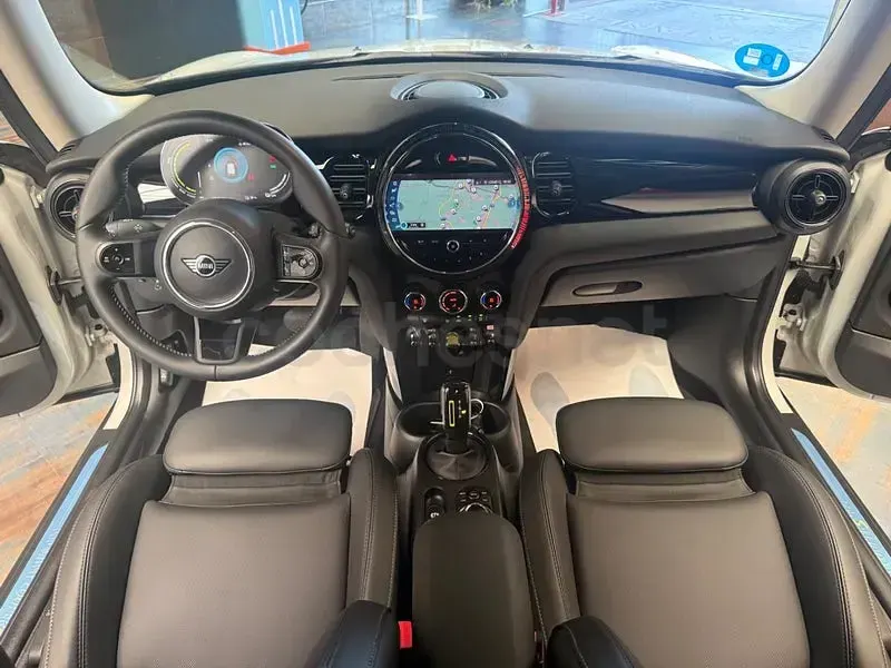 Usado Mini Cooper SE 135 kW (184 CV) 2022 Eléctrico Utilitario