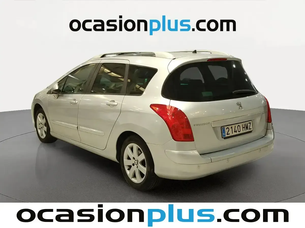 Usado Peugeot 308 Active 120 CV (88 kW) 2012 Gris Familiar