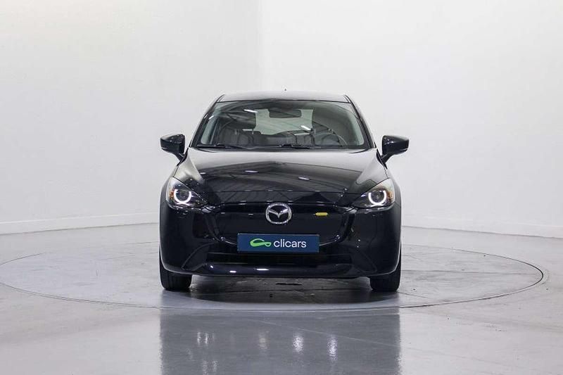 Usado Mazda 2 Signature 90 CV (66 kW) 2023 Negro Utilitario