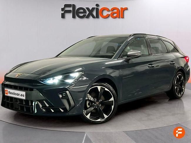 Usado Cupra Leon 150 CV (110 kW) 2025 Azul