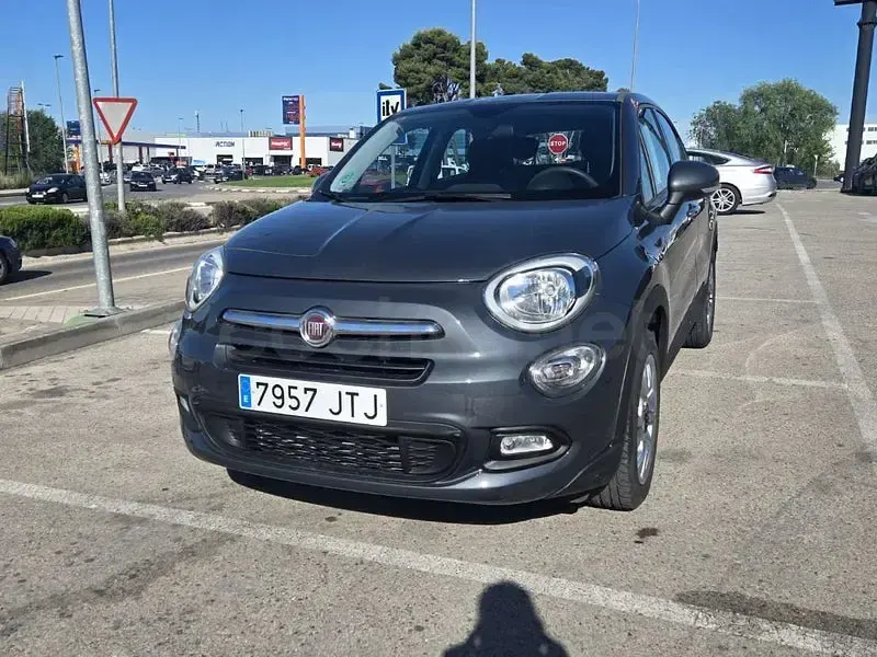 Usado Fiat 500X Pop Star 95 CV (69 kW) 2016 Gris / plata SUV