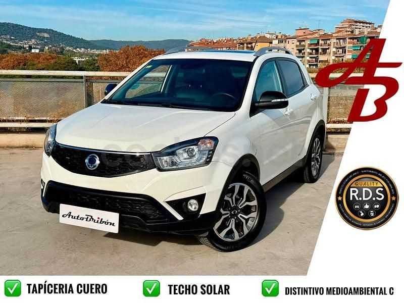 Usado Ssangyong (KGM) Korando Limited 178 CV (130 kW) 2017 Blanco SUV