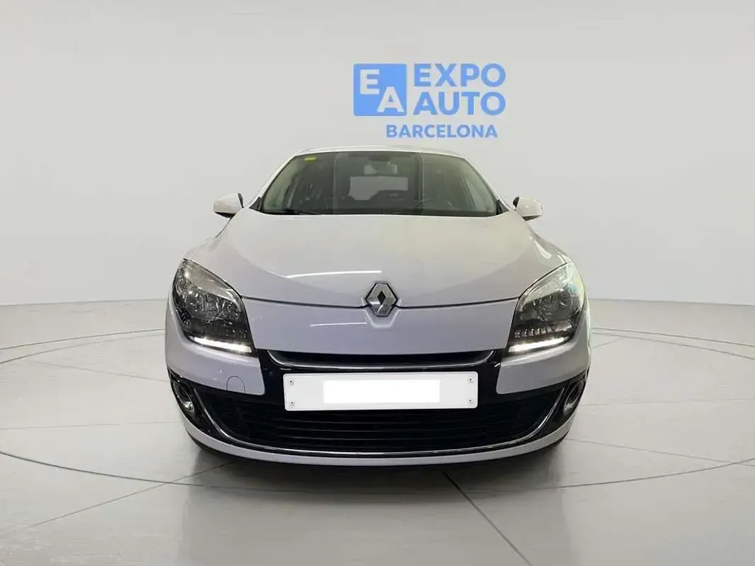 Usado Renault Mégane Dynamique 116 CV (85 kW) 2013 Blanco Utilitario