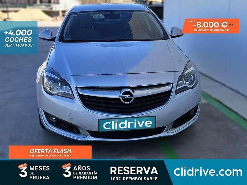 Usado Opel Insignia Excellence 136 HP (100 kW) 2017 Cinzento Sedan
