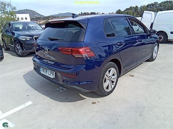 Usado VW Golf VIII Life 110 CV (80 kW) 2021 Azul