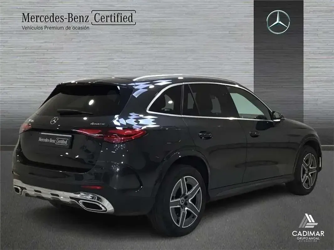 Usado Mercedes GLC300 333 CV (244 kW) 2023 SUV