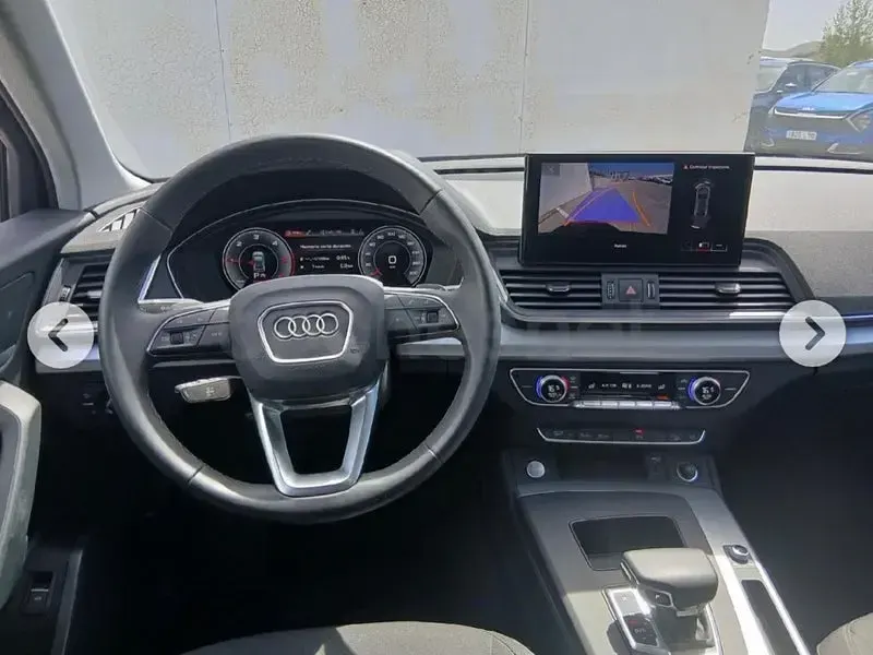 Usado Audi Q5 Sportback Advanced Plus 163 CV (119 kW) 2024 Gris / plata SUV