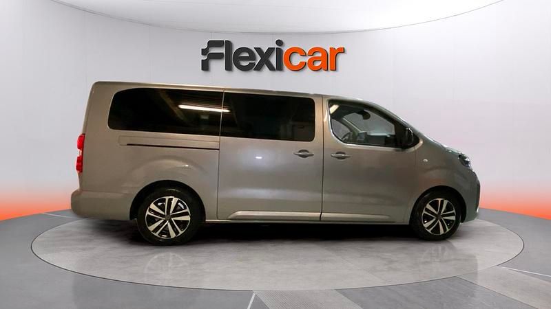 Begagnad Peugeot Traveller Business-Line 180 HK (132 kW) 2024 Grå Minibuss