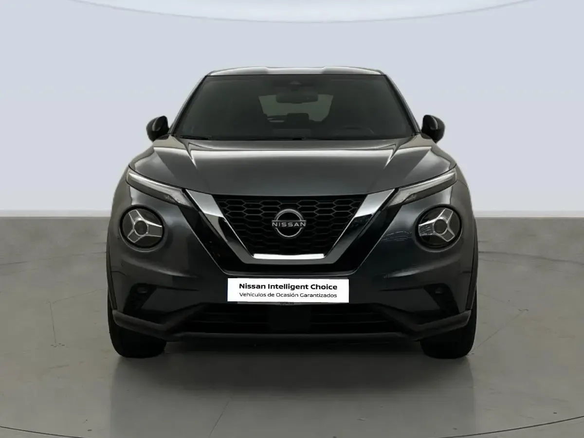 Usado Nissan Juke N-Connecta 114 CV (83 kW) 2023 Gris SUV