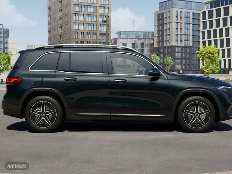 Usado Mercedes EQB300 167 kW (228 CV) 2023 Negro SUV