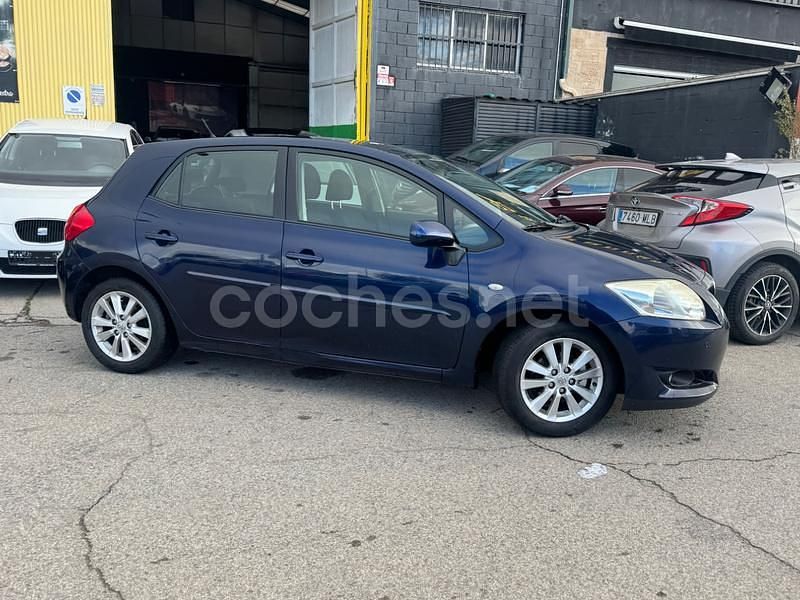 Usado Toyota Auris Sol 124 CV (91 kW) 2007 Azul Berlina