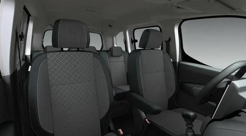 Nuevo Opel Combo Edition 100 CV (73 kW) 2026 Blanco Monovolumen