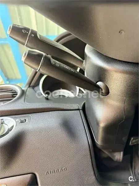 Usado Mercedes C180 Avantgarde 156 CV (114 kW) 2013 Gris / plata Familiar