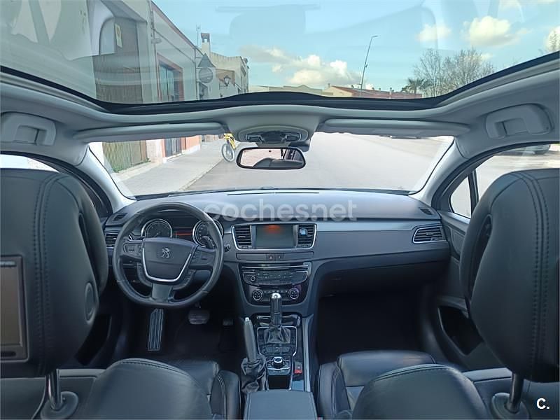 Usado Peugeot 508 SW Active 163 CV (119 kW) 2012 Negro Familiar