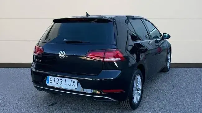 Usado VW Golf VII Advance 150 CV (110 kW) 2020 Azul Berlina