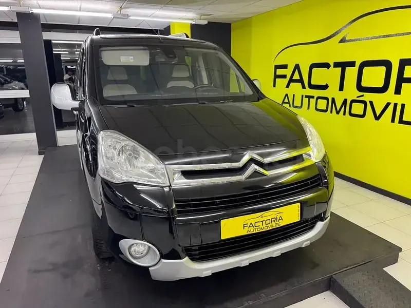 Usado Citroën Berlingo 112 CV (82 kW) 2012 Negro Monovolumen