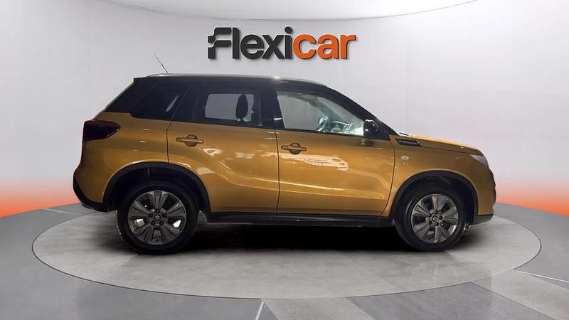 Usado Suzuki Vitara 140 CV (102 kW) 2019 Amarillo SUV