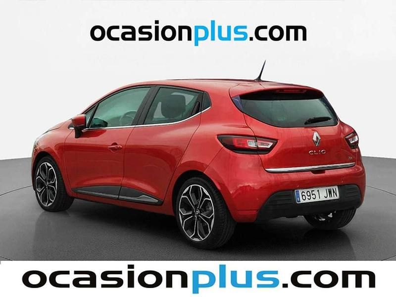 Usado Renault Clio IV Zen 90 CV (66 kW) 2017 Rojo Utilitario