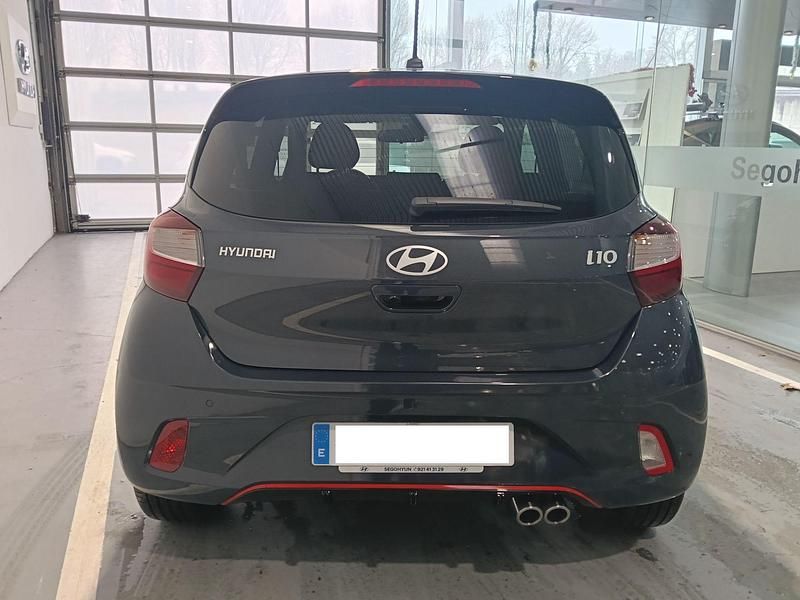 Usado Hyundai i10 N Line 79 CV (58 kW) 2024 Gris Utilitario