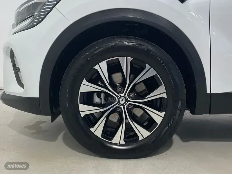 Usado Renault Captur Techno 145 CV (106 kW) 2022 Blanco SUV