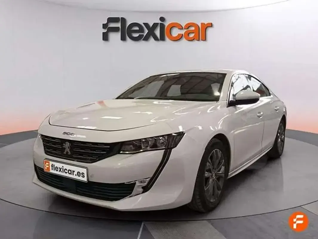 Usado Peugeot 508 Active 131 CV (96 kW) 2020 Blanco Berlina
