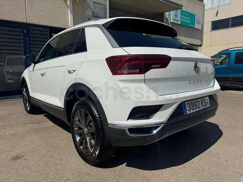 Usado VW T-Roc Sportline 115 CV (84 kW) 2018 Blanco SUV