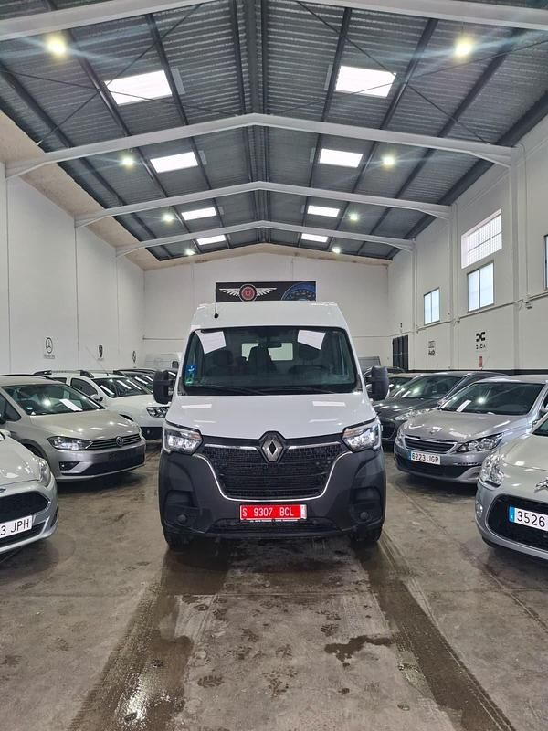 Usado Renault Master 145 CV (106 kW) 2022 Blanco Familiar