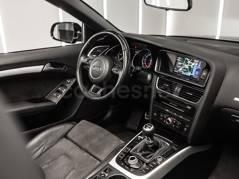 Usado Audi A5 Cabriolet S-Line 190 CV (139 kW) 2016 Gris / plata Descapotable