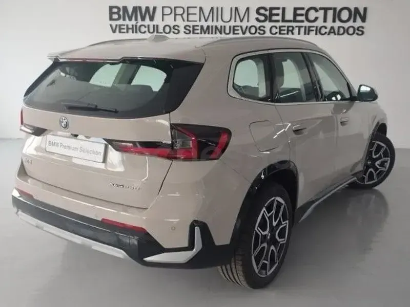 Usado BMW X1 Comfort Edition 245 CV (180 kW) 2026 Gris / plata SUV