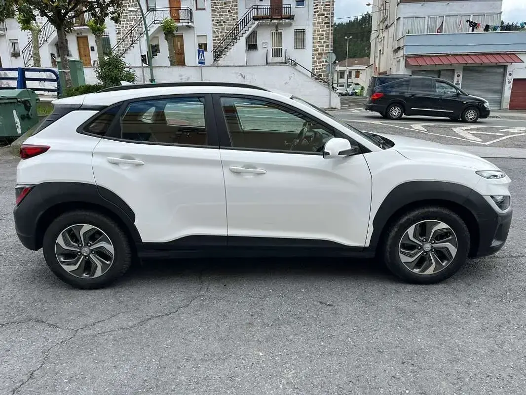Usado Hyundai Kona 141 CV (103 kW) 2022 Blanco SUV