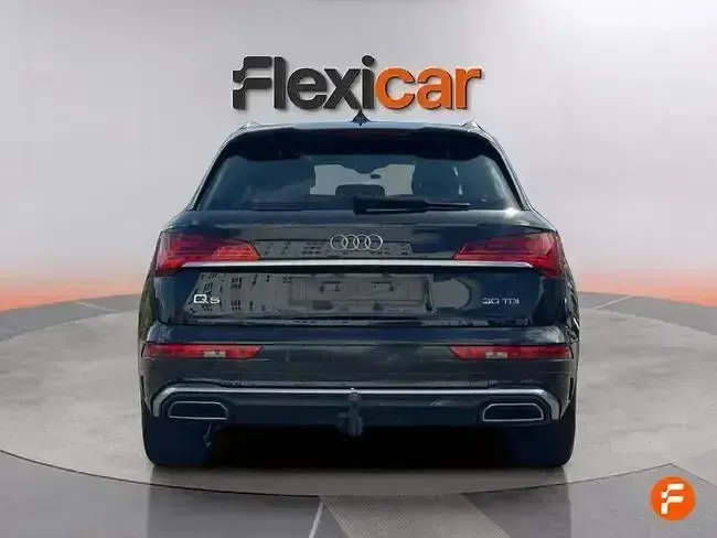 Occasion Audi Q5 Business 136 PK (100 kW) 2021 Zwart SUV