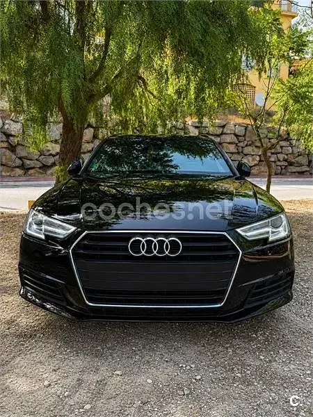 Usado Audi A4 Sport 150 CV (110 kW) 2017 Negro Familiar