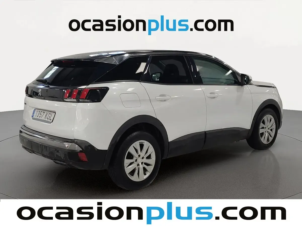 Usado Peugeot 3008 Active 131 CV (96 kW) 2017 Blanco SUV